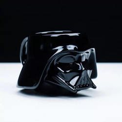 Le mug 3D Dark Vador avec couvercle