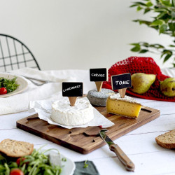 Ensemble plateau à fromage, couteau et panneaux.