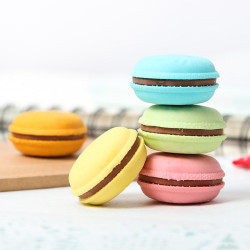 Lot 5 Gommes design macaron