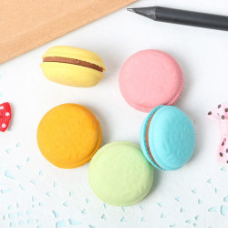 Lot 5 Gommes design macaron