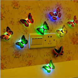 Papillons LED lumineux murales