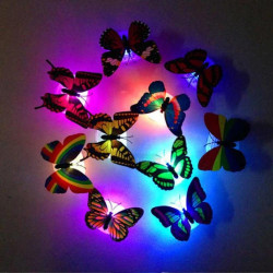 Papillons LED lumineux murales