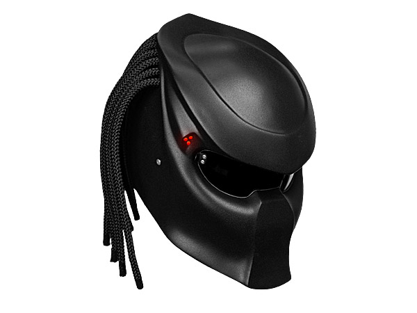 Le casque moto predator