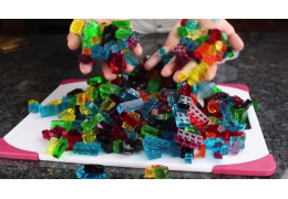 Les LEGO, c'est trop bon ! Fabriquez vous-même des bonbons en forme de LEGO