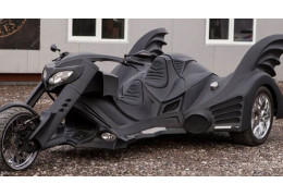 Culture - Cinéma : la moto de Batman en tournée promotionnelle