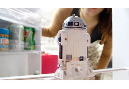 Un R2-D2 parlant pour animer votre triste frigo